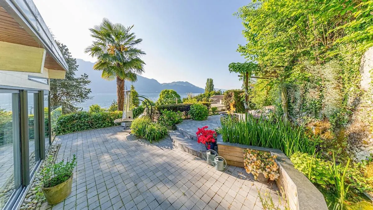 Villa Frontlake Tresserve 0*,